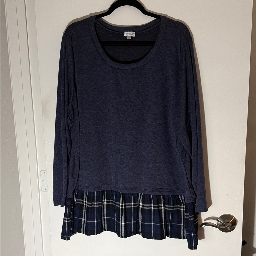 Avenue Navy Blue Patchwork Plaid Contrast Hem Crew Neck Long Sleeve top